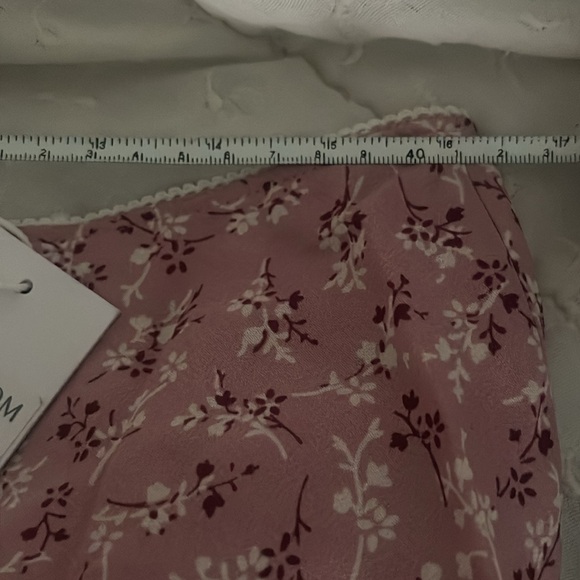 NWT Reformation Baby’s Breath skirt - Picture 12 of 12